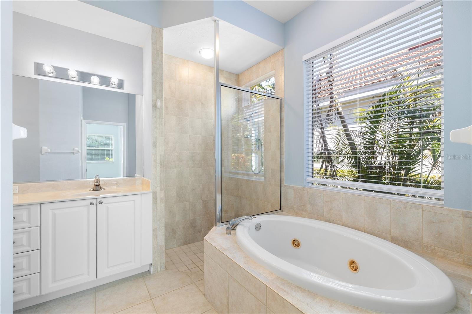 LAKEWOOD RANCH COUNTRY CLUB VILLAGE AA 1&2 - Residential