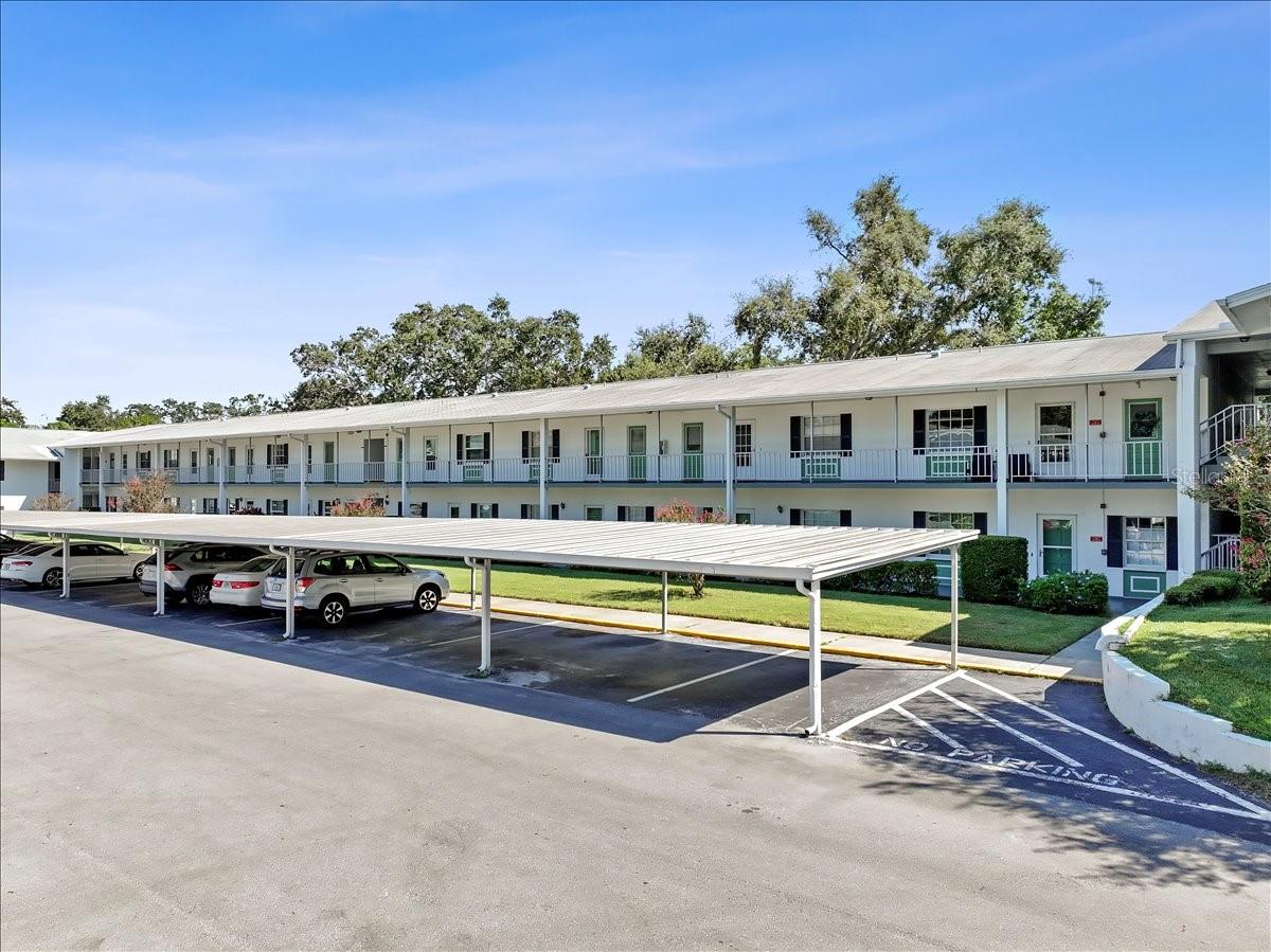 DOUGLAS ARMS - Residential