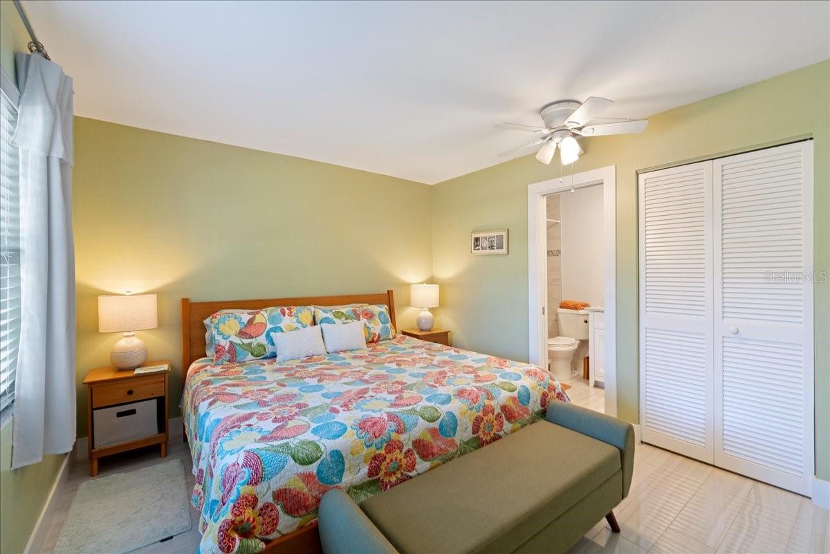 DOUGLAS ARMS - Residential