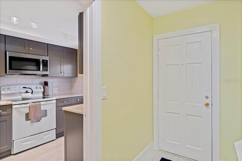 Photo of 200 Glennes Lane #108, Dunedin, FL 34698 (MLS # TB8429366)