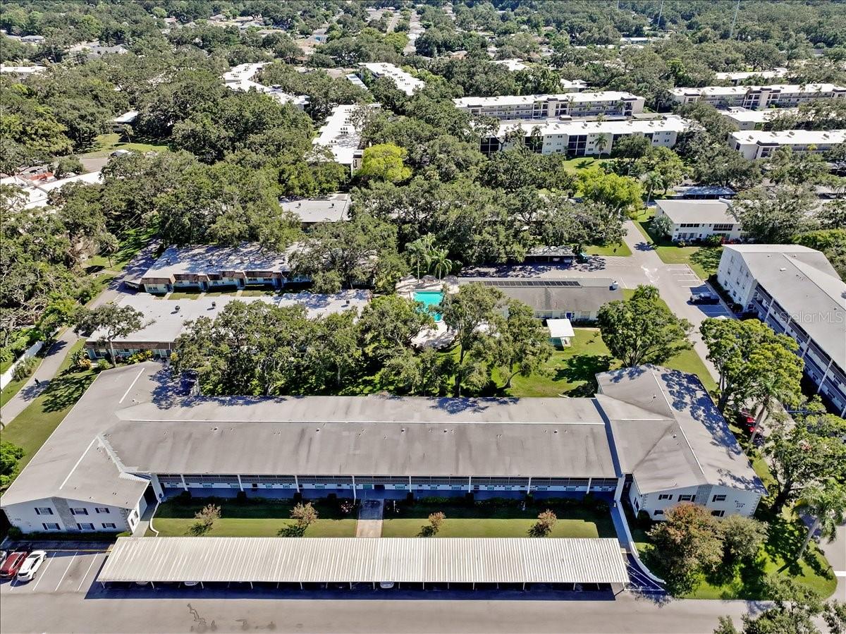 DOUGLAS ARMS - Residential