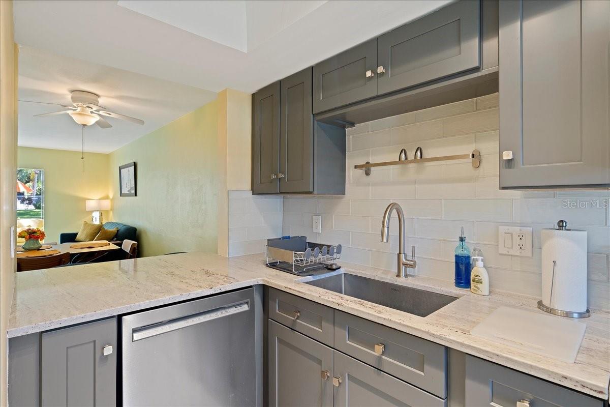 200 GLENNES LANE 108