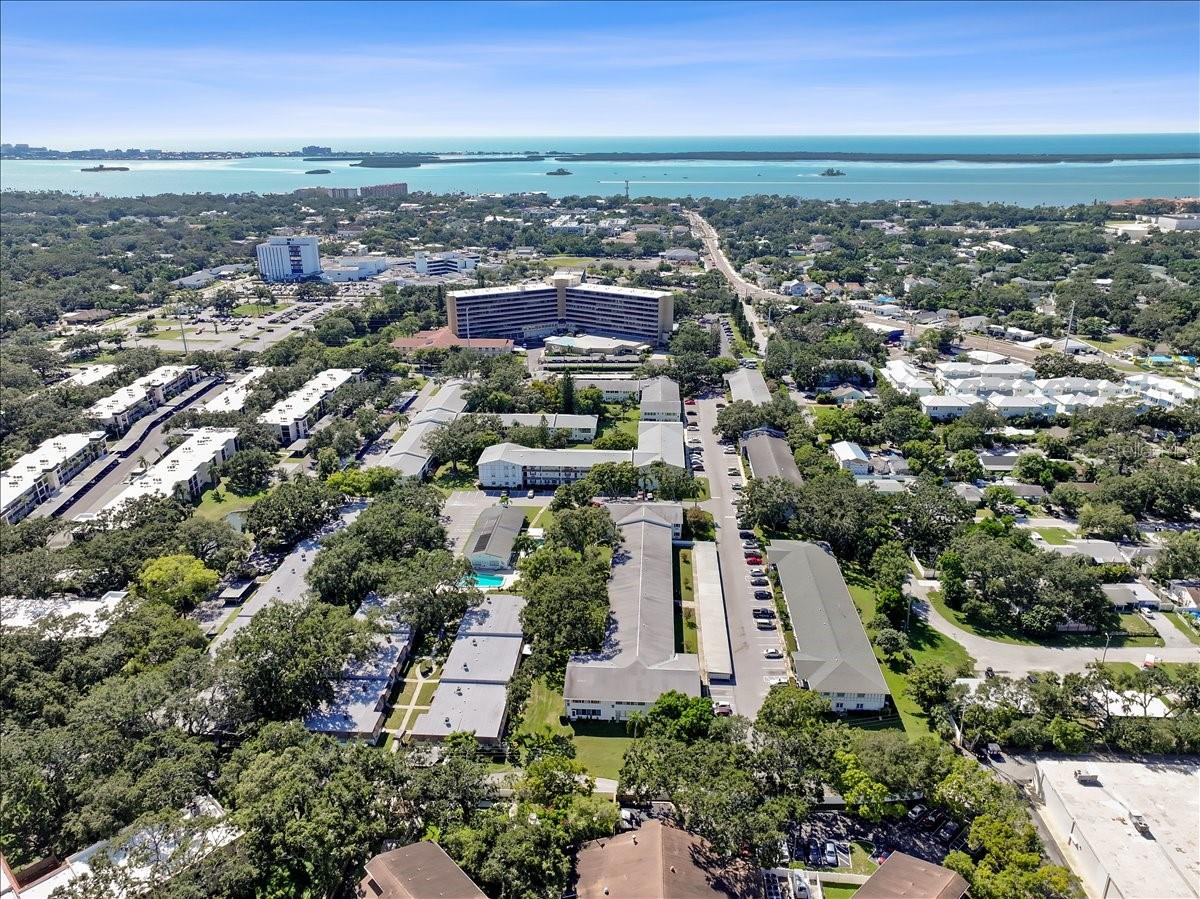 DOUGLAS ARMS - Residential