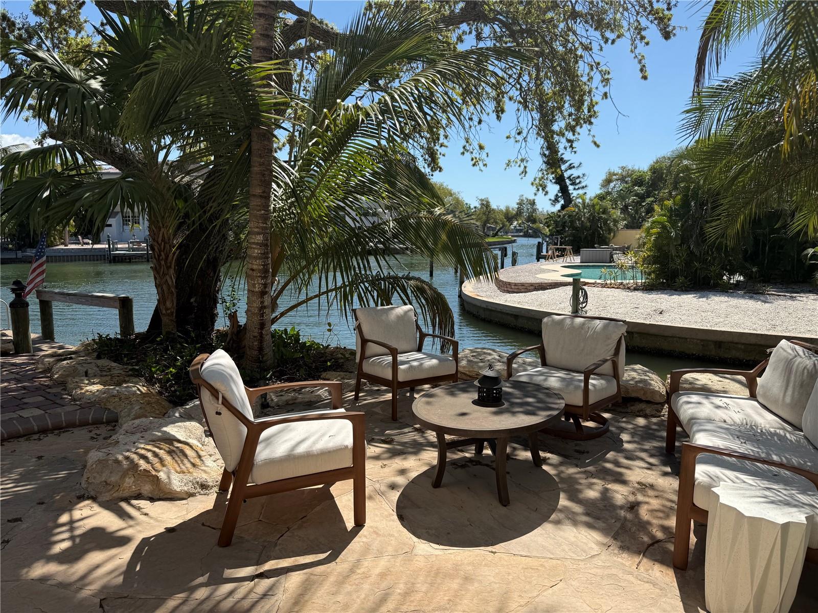 SIESTA BEACH - Residential