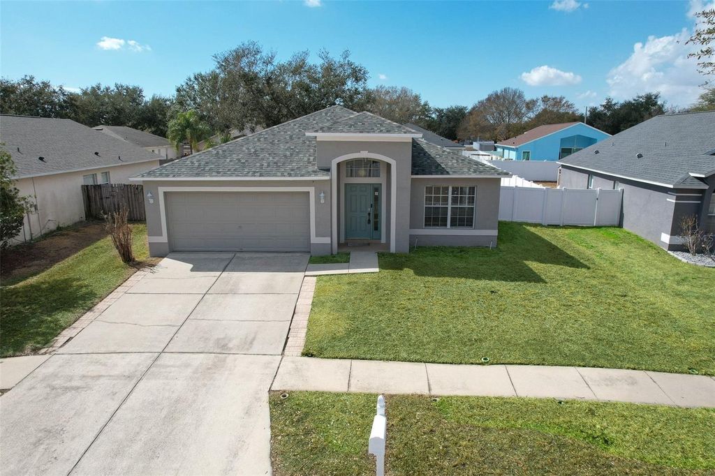 Photo of 2603 Buckhorn Preserve Boulevard, Valrico, FL 33596 (MLS # TB8475603)