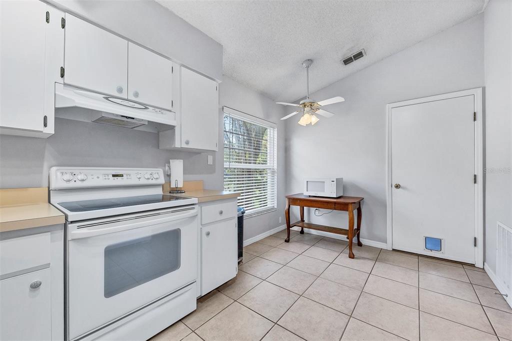 CRESCENT LAKES PH III - Residential