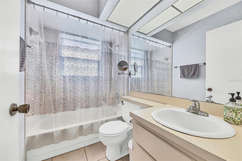 CRESCENT LAKES PH III - Residential