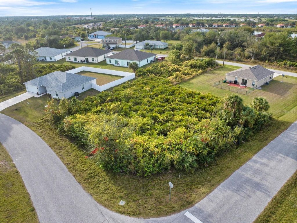 Photo of 12142 Appleberg Circle, Port Charlotte, FL 33981 (MLS # N6136608)