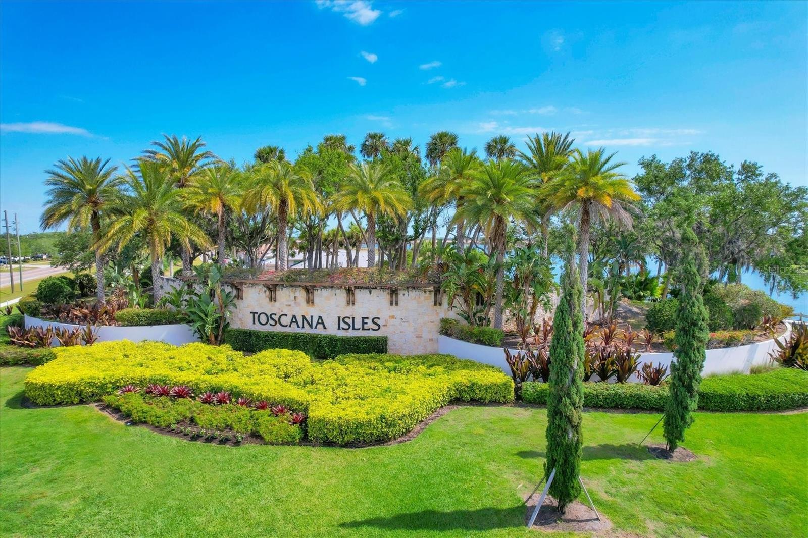 TOSCANA ISLES UNS 7 & 2 PH 4 - Residential