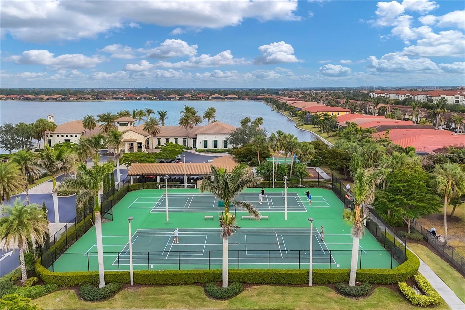 TOSCANA ISLES UNS 7 & 2 PH 4 - Residential