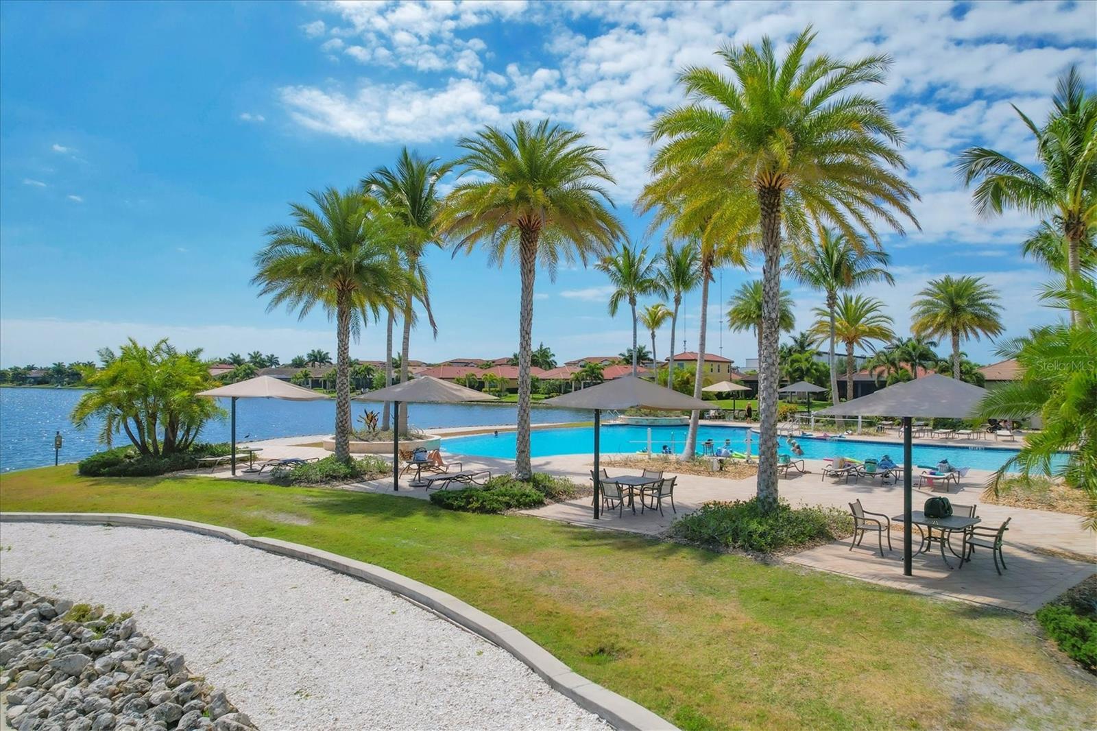TOSCANA ISLES UNS 7 & 2 PH 4 - Residential