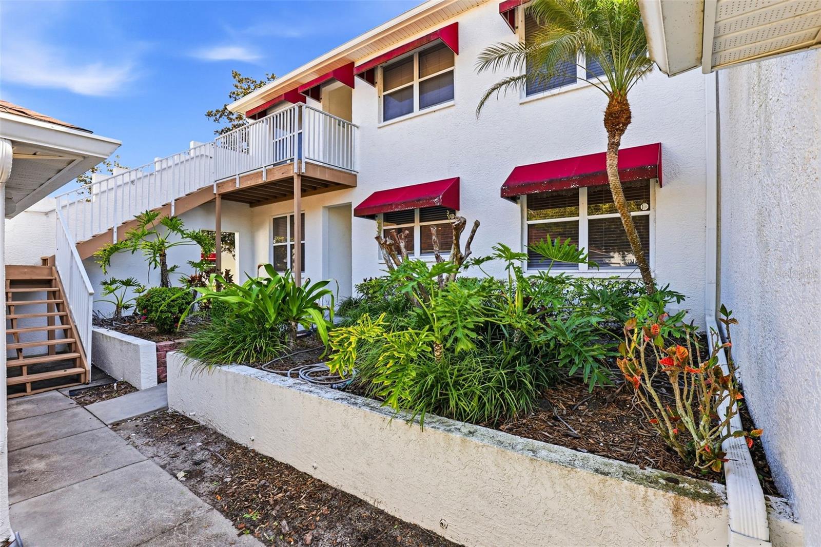 EAST BAY GOLF VILLAS AT WATER VIEW CONDO - Residential