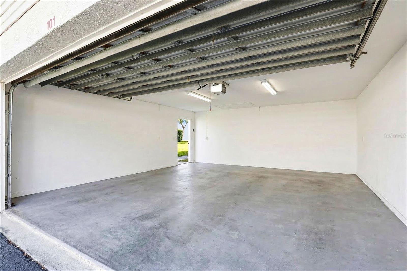 EAST BAY GOLF VILLAS AT WATER VIEW CONDO - Residential