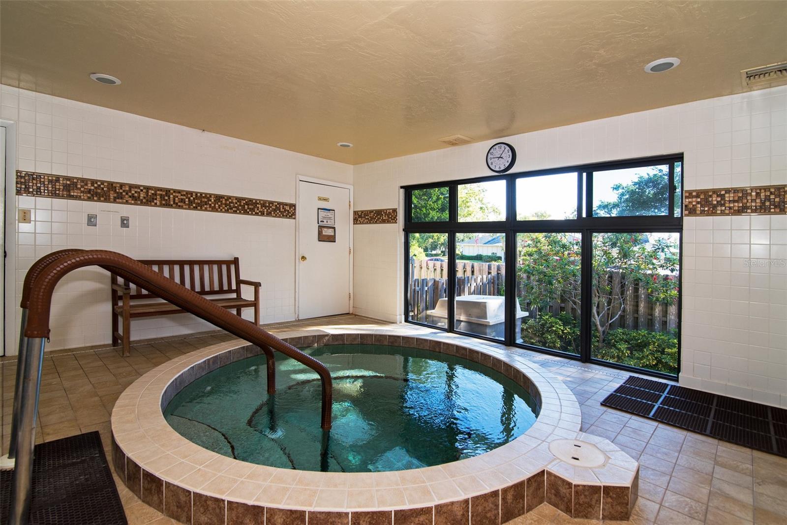 GULF & BAY CLUB PH 2 - Residential
