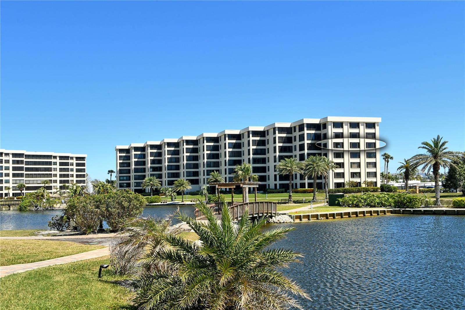 GULF & BAY CLUB PH 2 - Residential