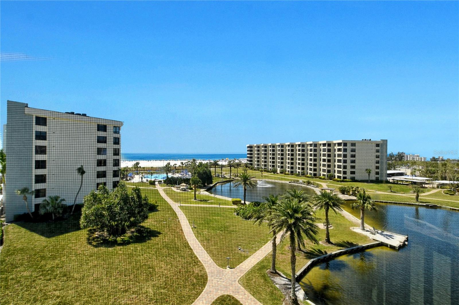 GULF & BAY CLUB PH 2 - Residential