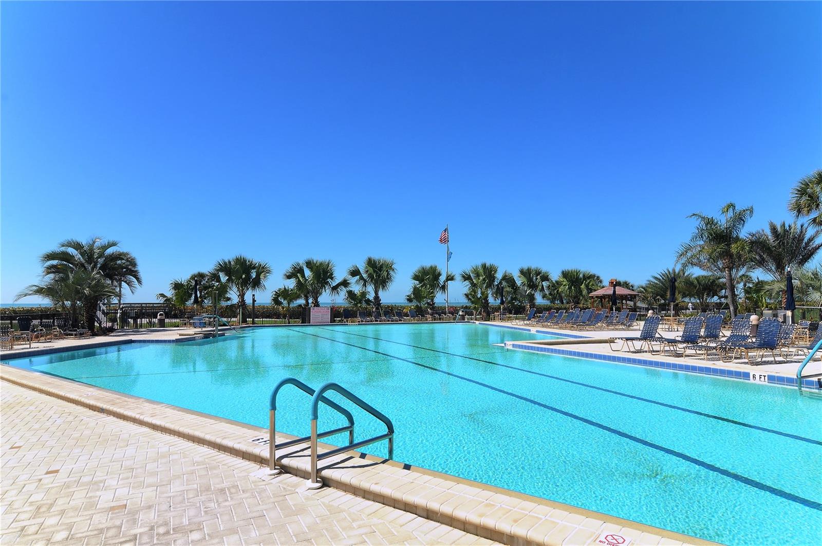 GULF & BAY CLUB PH 2 - Residential