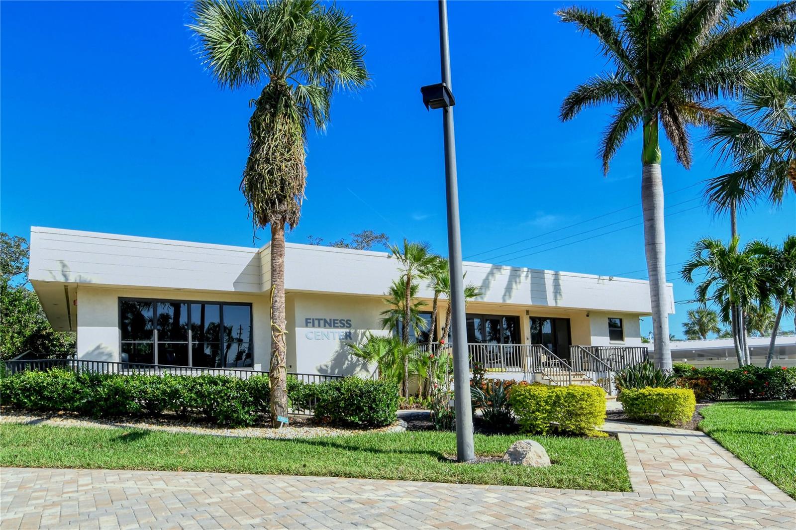 GULF & BAY CLUB PH 2 - Residential