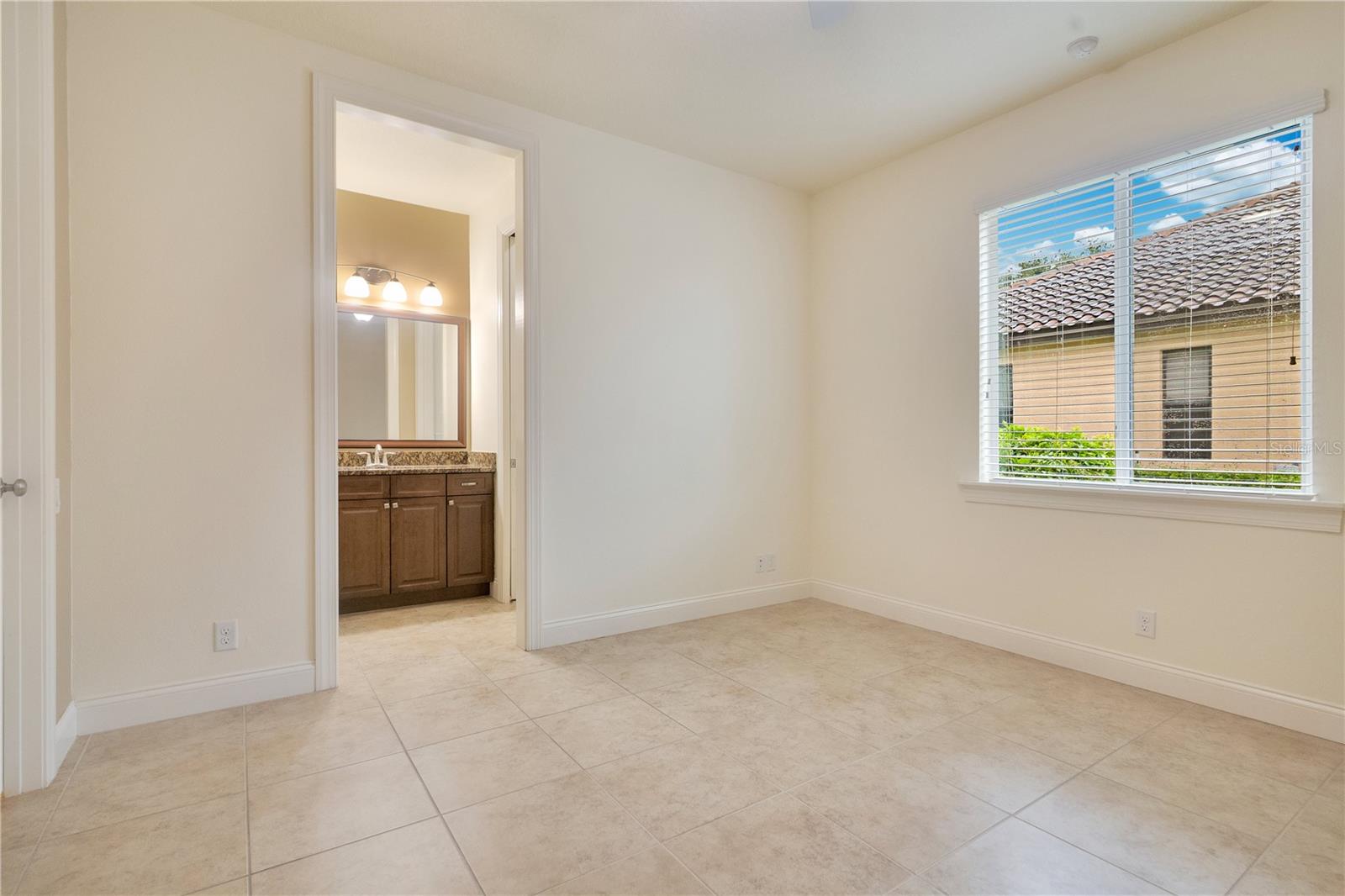 EAGLEBROOKE NORTH - Residential