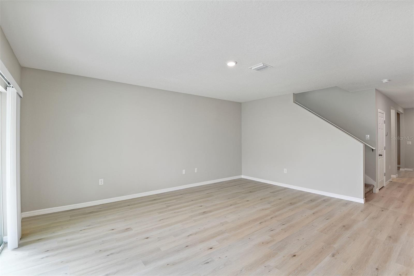 PASADENA RIDGE - Residential