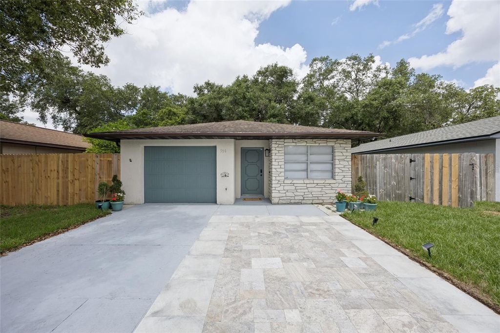 Photo of 536 Hibiscus Way #7B, Orlando, FL 32807 (MLS # O6411970)