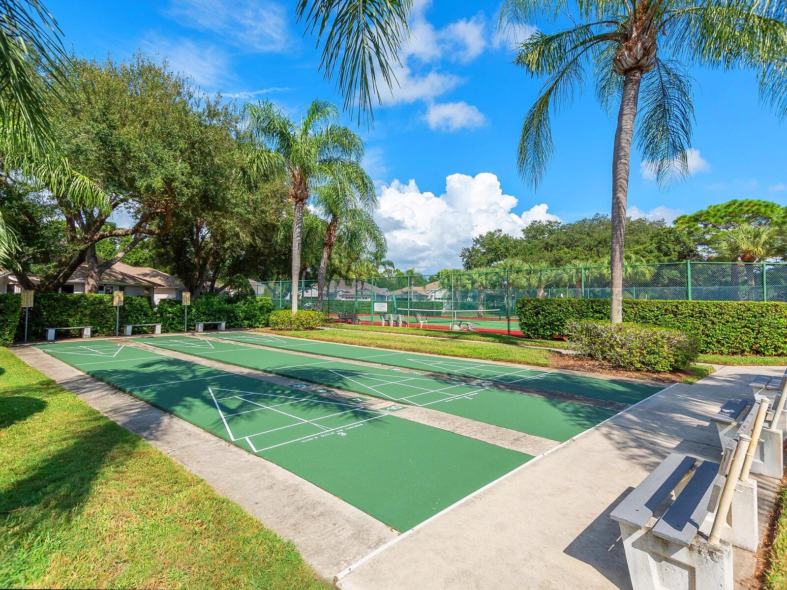 ISLES OF CHESTNUT CREEK - Residential