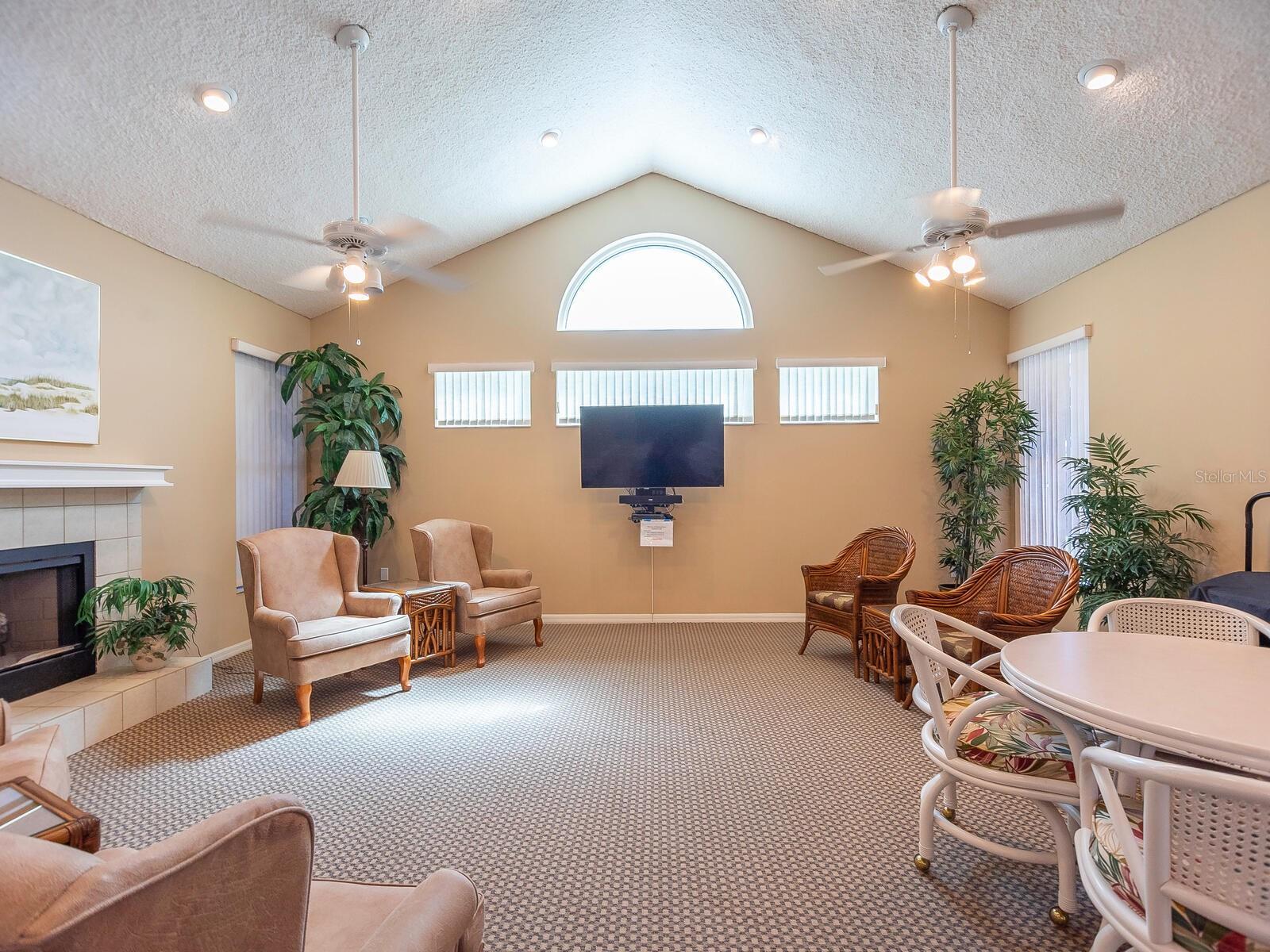 ISLES OF CHESTNUT CREEK - Residential