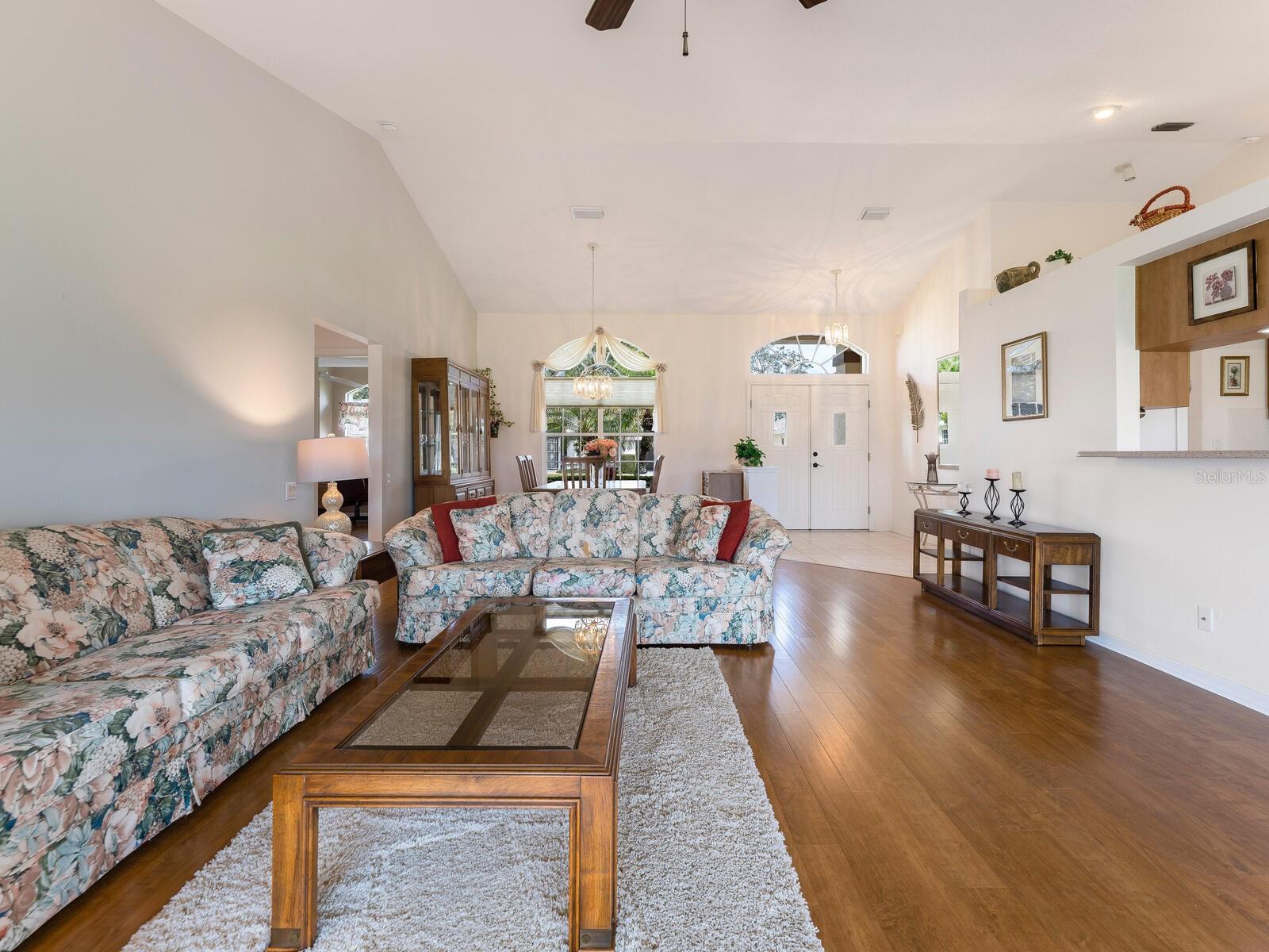 ISLES OF CHESTNUT CREEK - Residential