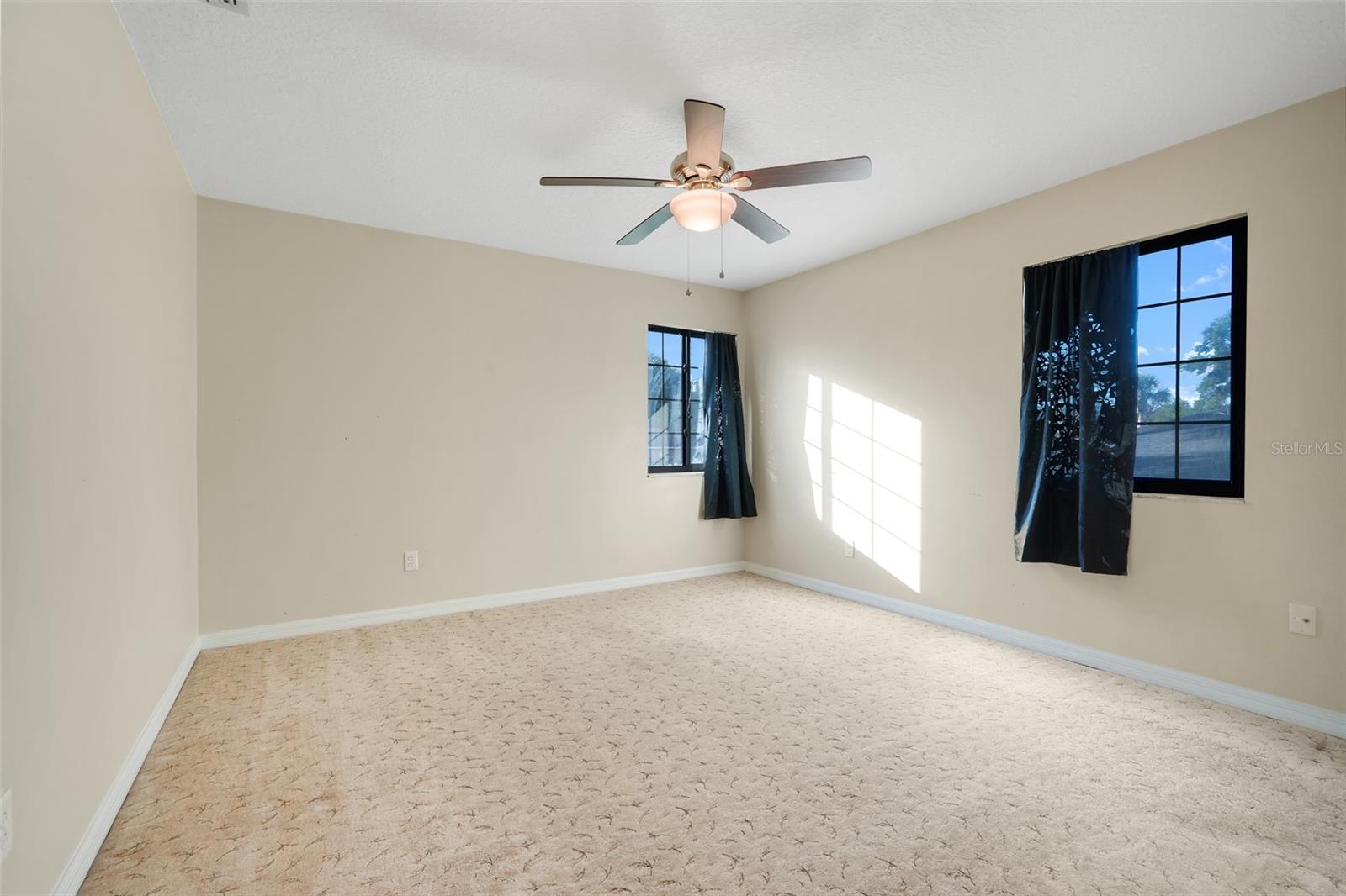 ORANGE TREE COUNTRY CLUB - Residential