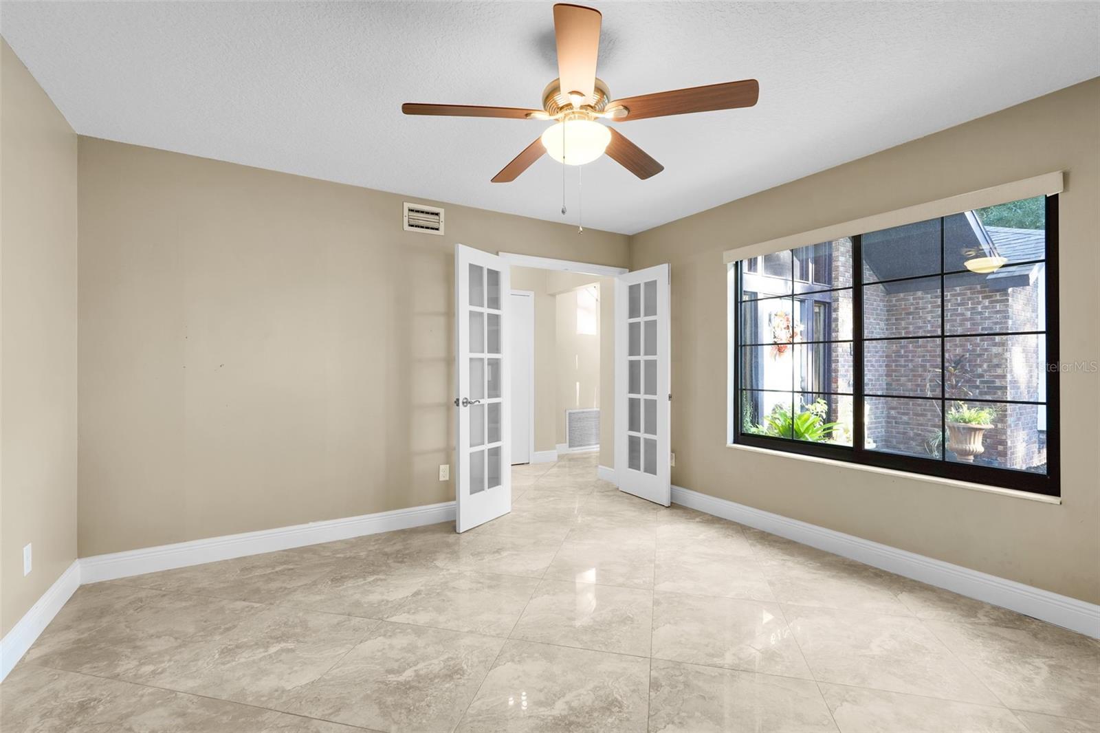 ORANGE TREE COUNTRY CLUB - Residential