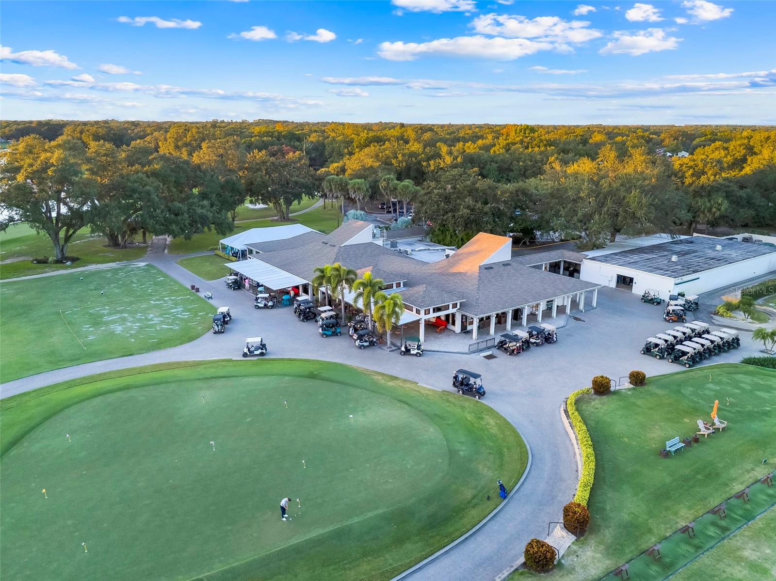 ORANGE TREE COUNTRY CLUB - Residential