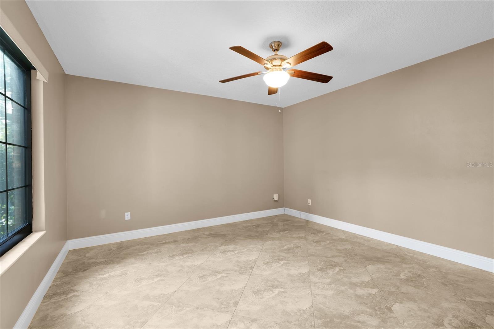 ORANGE TREE COUNTRY CLUB - Residential