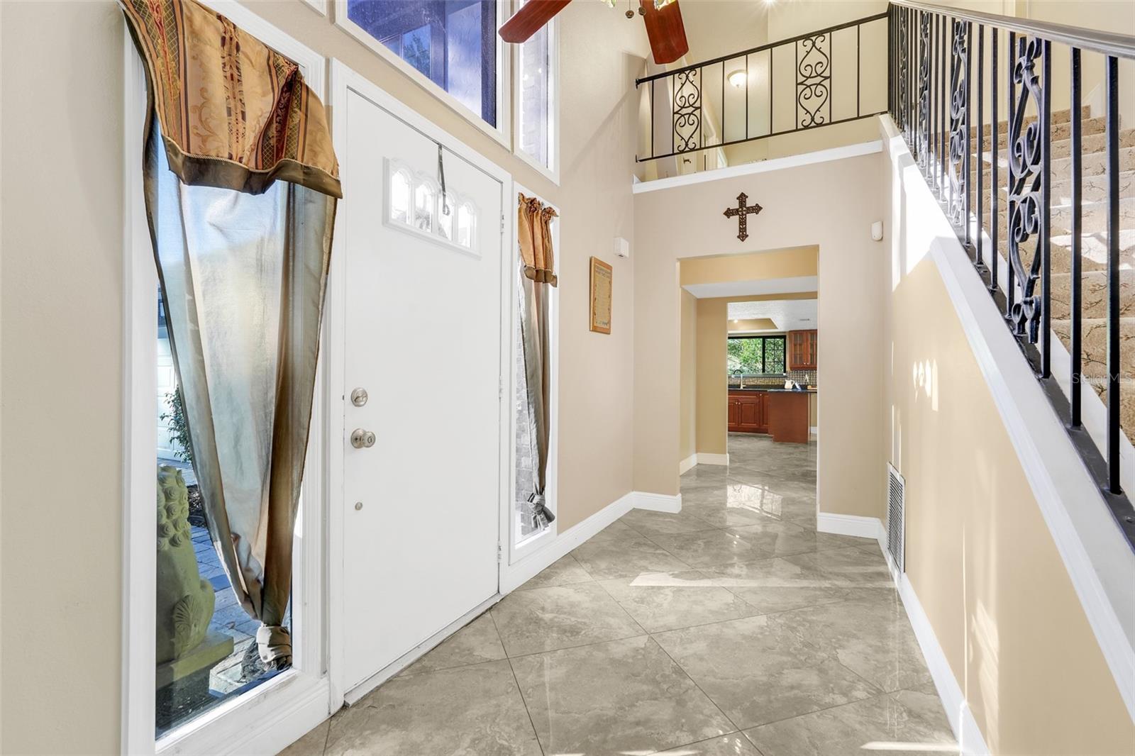 ORANGE TREE COUNTRY CLUB - Residential