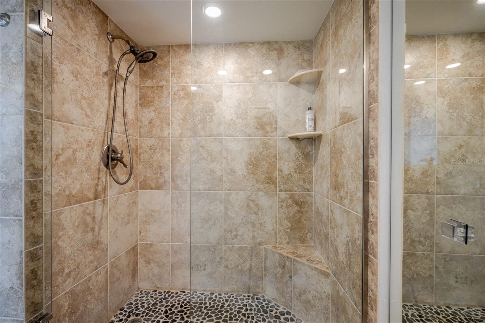 EXCELSIOR BEACH TO BAY - Residential