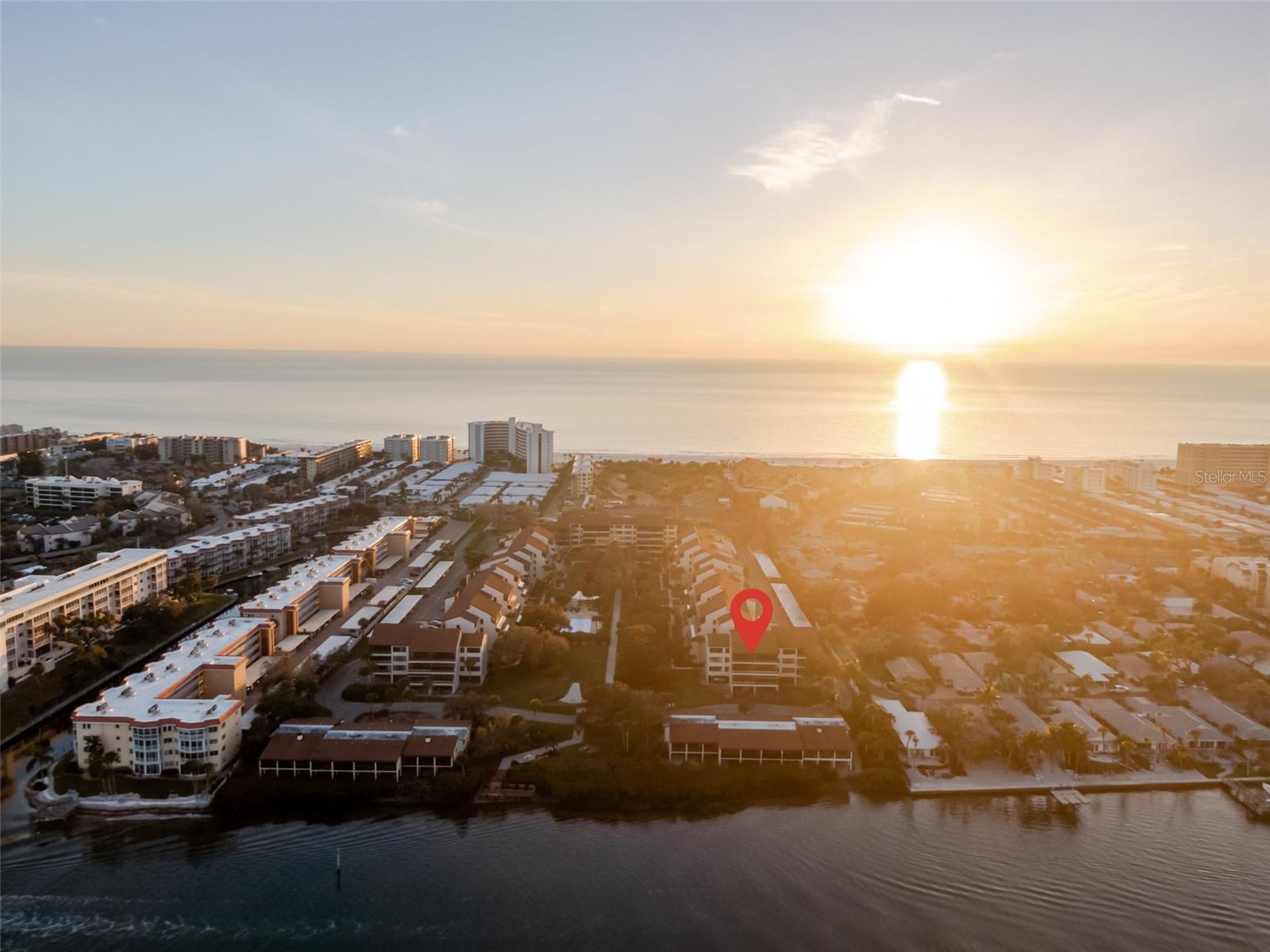 EXCELSIOR BEACH TO BAY - Residential