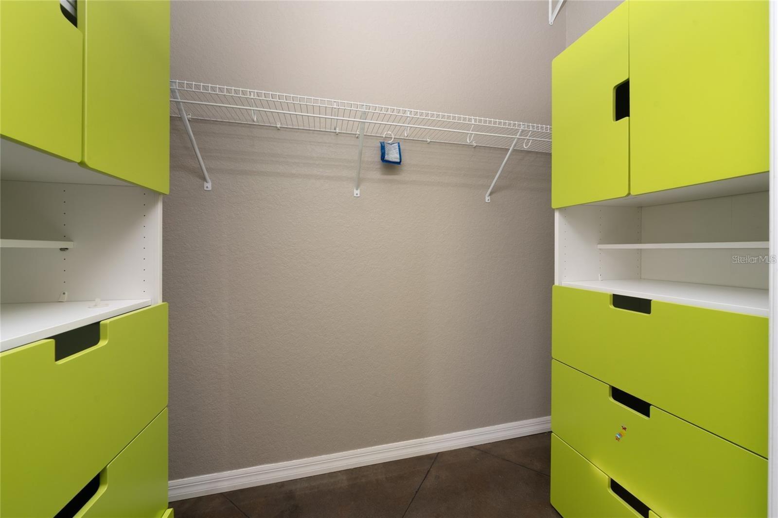 WHISPERING TRAILS PH 02 - Residential Lease