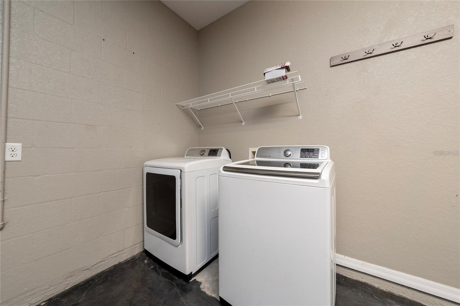 WHISPERING TRAILS PH 02 - Residential Lease