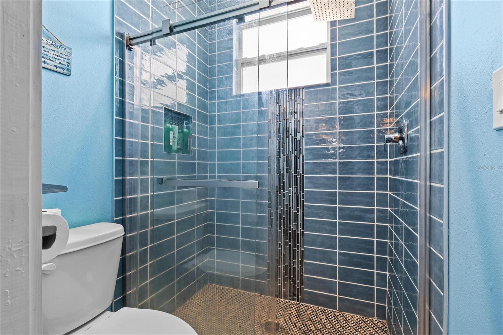 NORTH EDGEWOOD SEC OF VENICE - Residential
