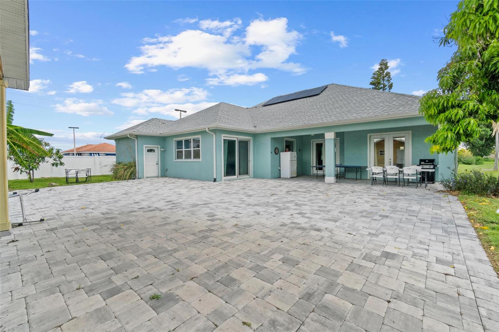 NORTH EDGEWOOD SEC OF VENICE - Residential