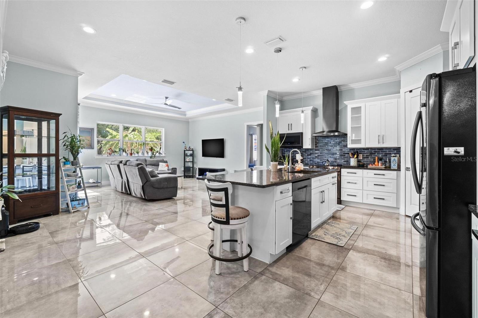 NORTH EDGEWOOD SEC OF VENICE - Residential