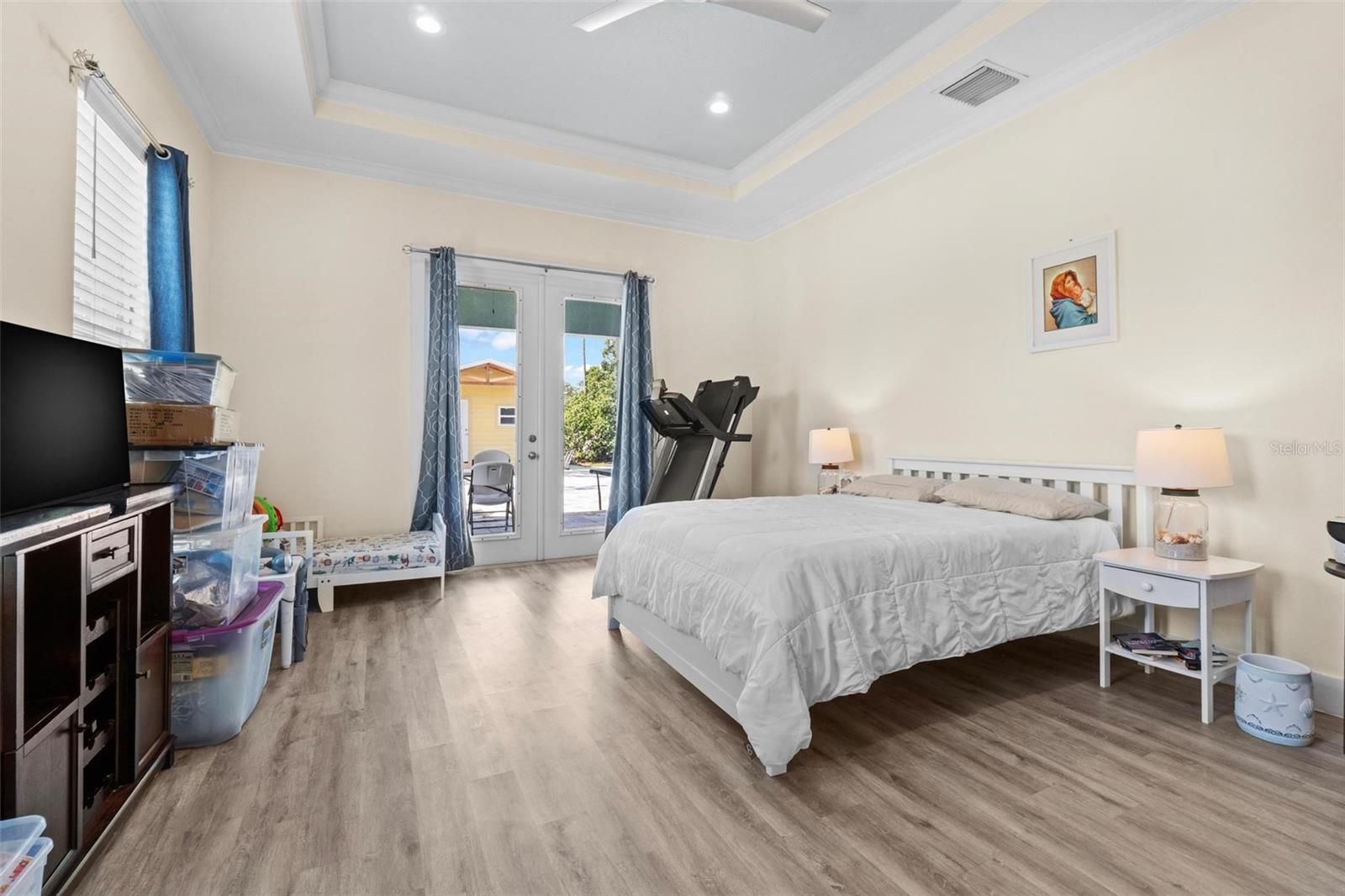 NORTH EDGEWOOD SEC OF VENICE - Residential