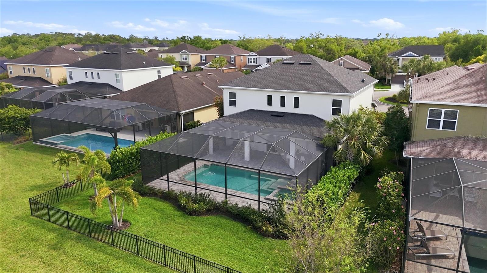 ARBOR LAKES ON PALMER RANCH - Residential