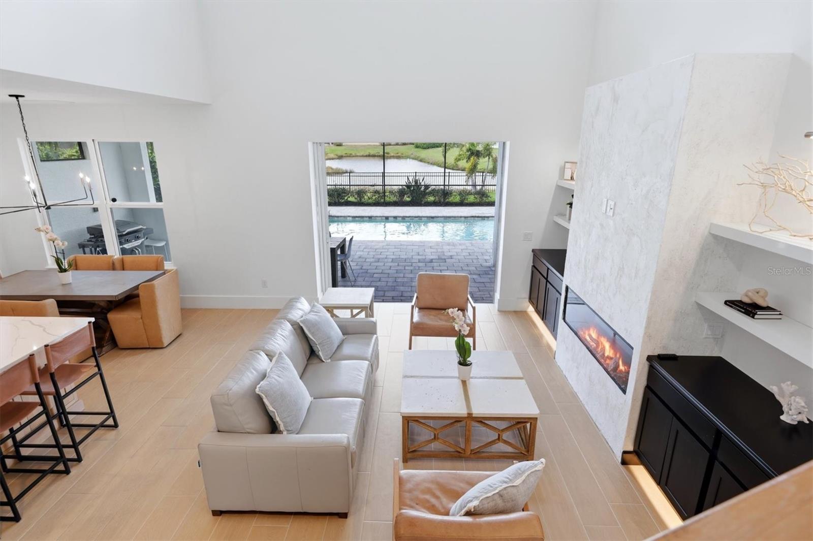 ARBOR LAKES ON PALMER RANCH - Residential