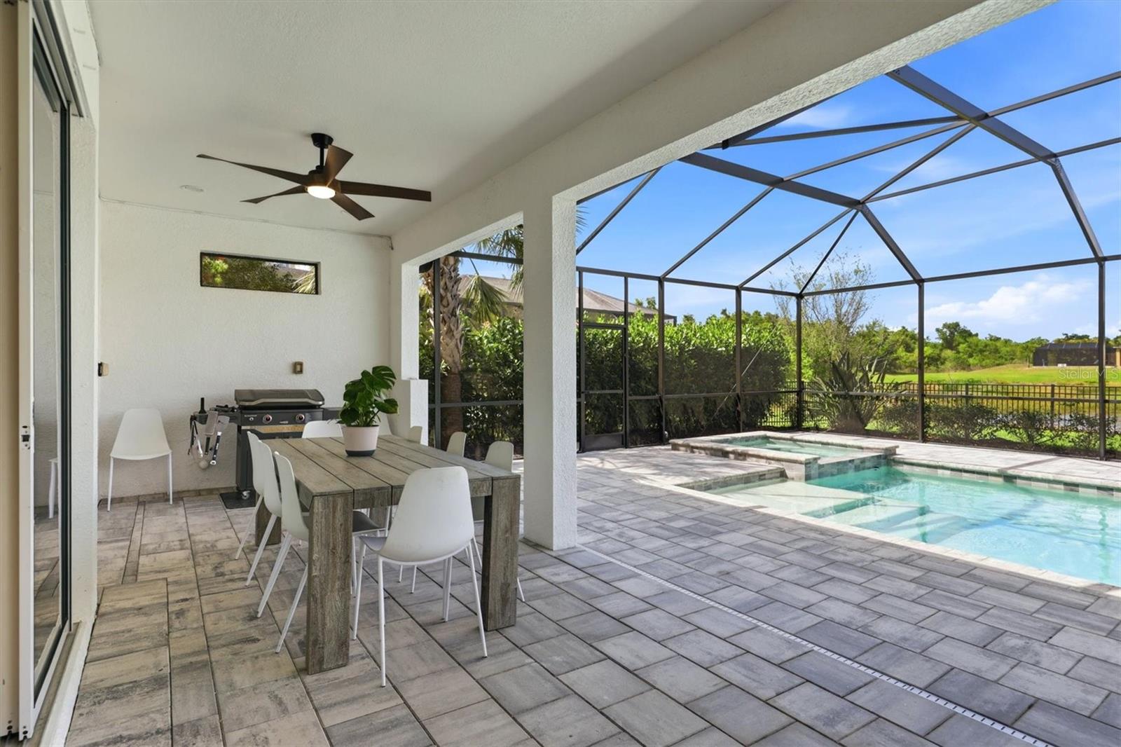 ARBOR LAKES ON PALMER RANCH - Residential