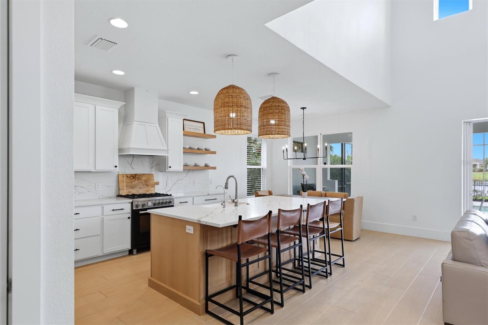 ARBOR LAKES ON PALMER RANCH - Residential