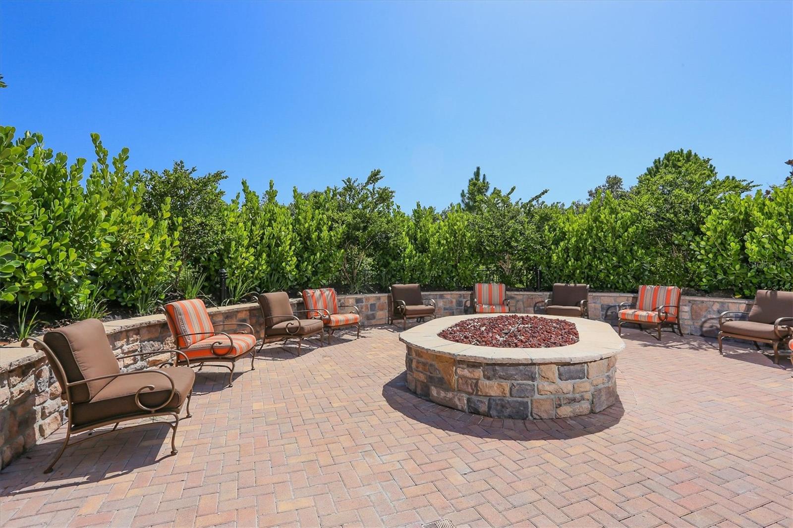 ARBOR LAKES ON PALMER RANCH - Residential