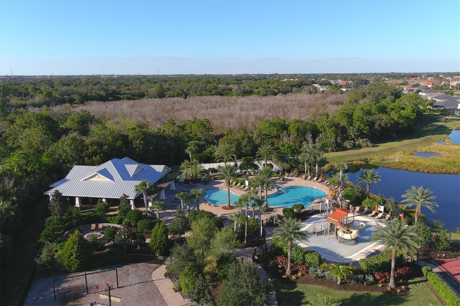 ARBOR LAKES ON PALMER RANCH - Residential