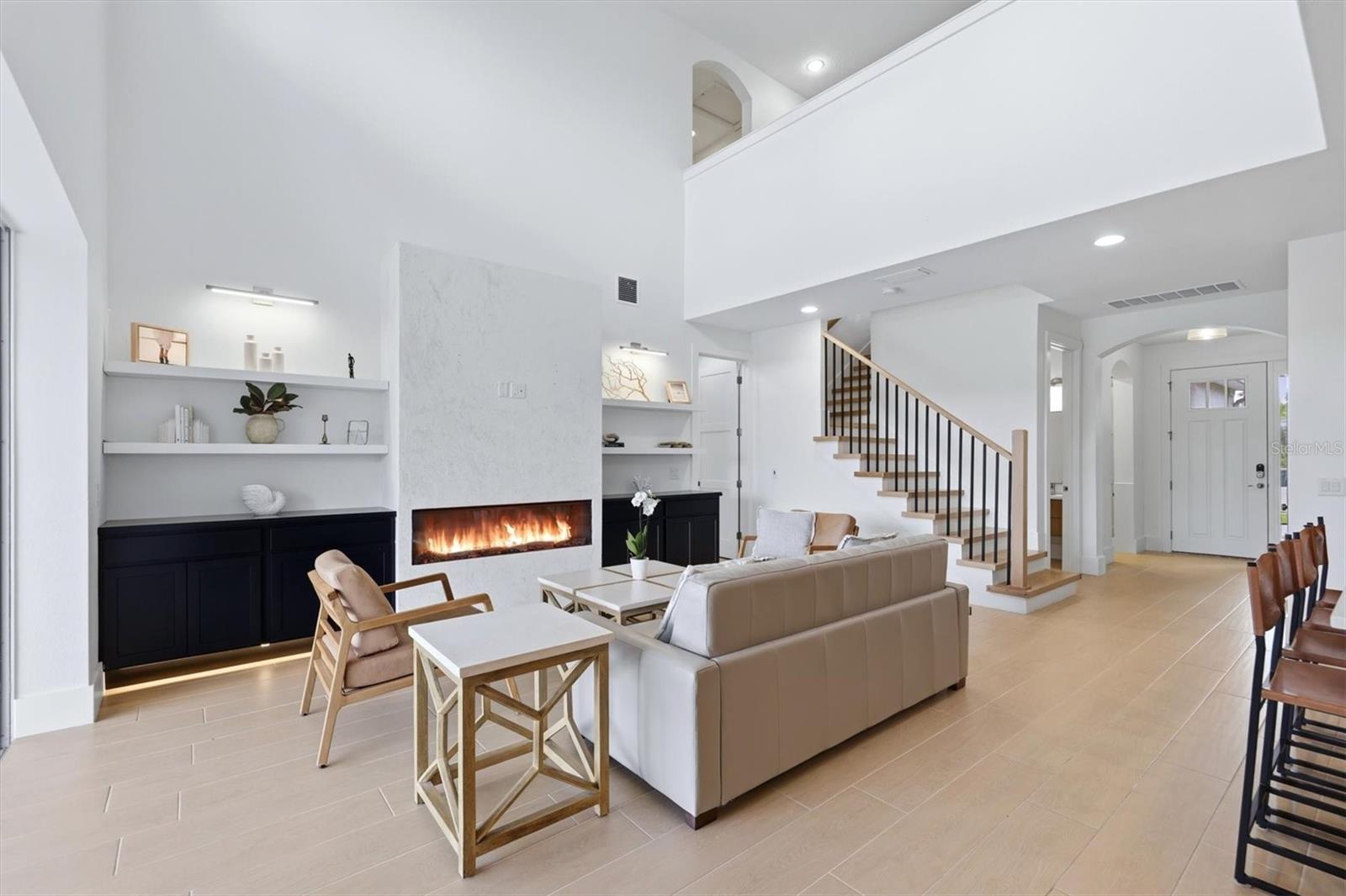 ARBOR LAKES ON PALMER RANCH - Residential