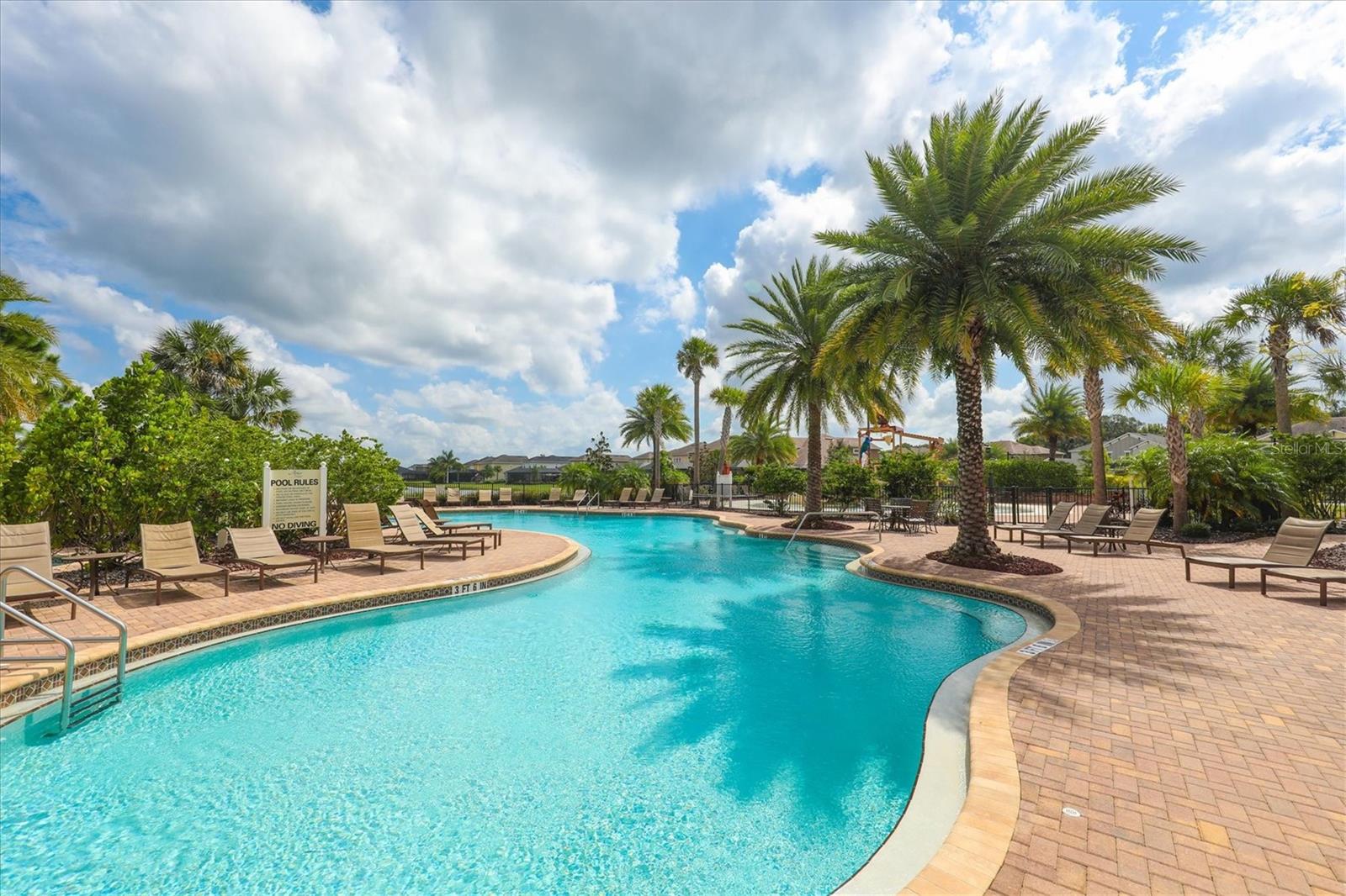 ARBOR LAKES ON PALMER RANCH - Residential