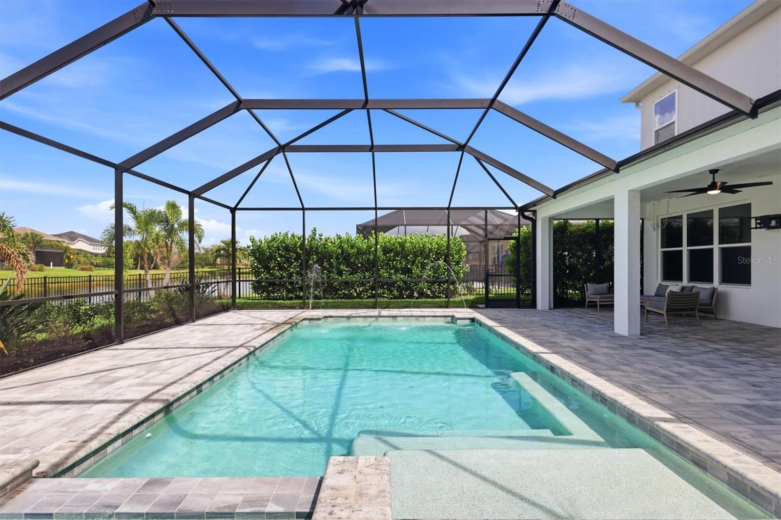 ARBOR LAKES ON PALMER RANCH - Residential